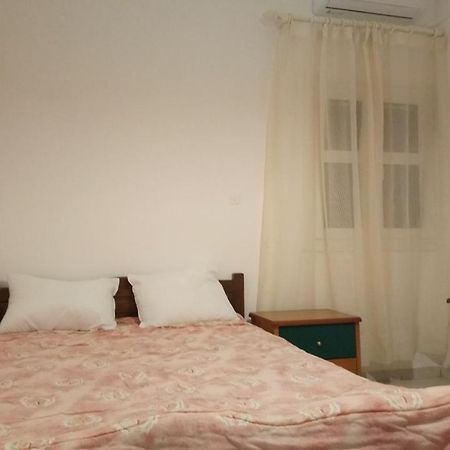 Vacation House In Stroggili Agios Ioannis Peristerion Buitenkant foto