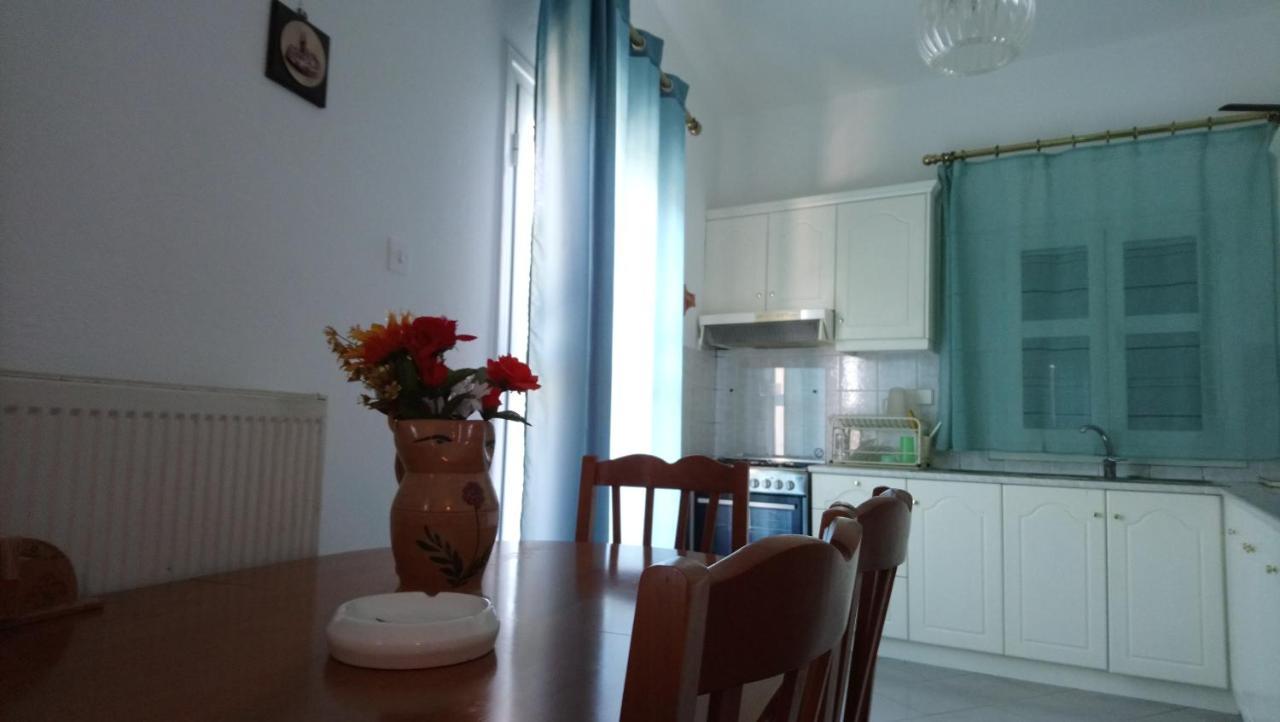 Vacation House In Stroggili Agios Ioannis Peristerion Buitenkant foto