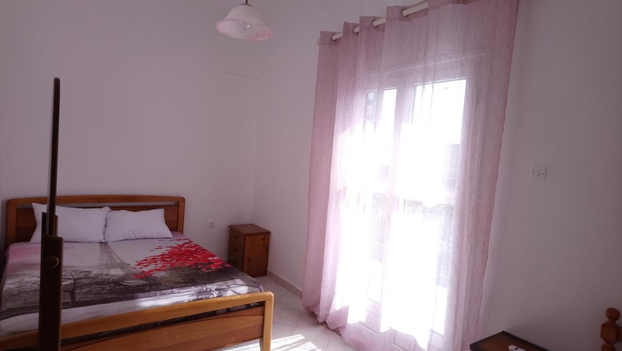 Vacation House In Stroggili Agios Ioannis Peristerion Buitenkant foto